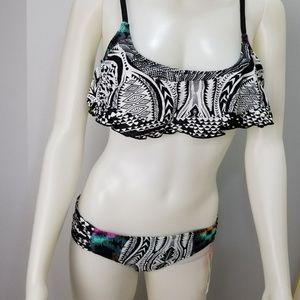 Raisins Women Swimsuit Size S 2Pc Ruffle Top